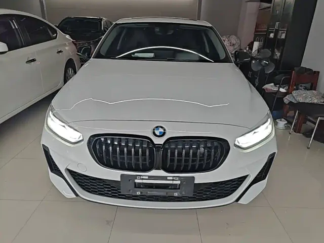 BMW 1 Series — Фото автомобиля 2