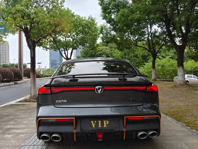 Changan UNI-V — Фото автомобиля 13
