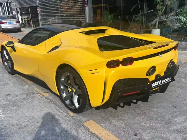 Ferrari SF90 — Фото автомобиля 4