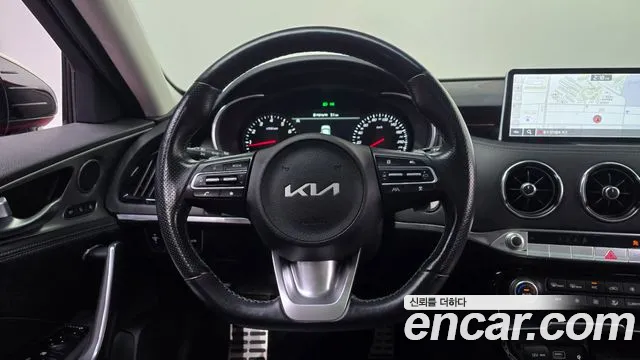 Kia Stinger Meister — Фото автомобиля 13