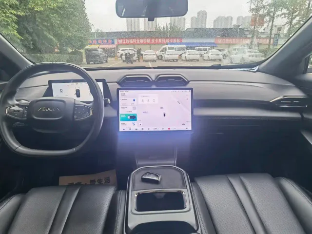 Dongfeng Fengshen L7 — Фото автомобиля 6