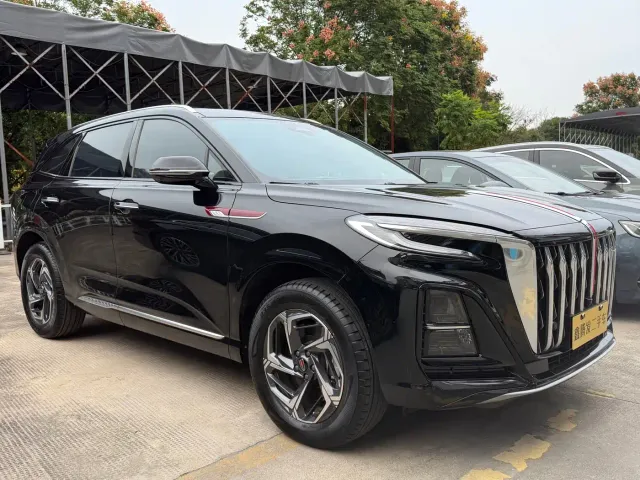 Hongqi HS3 — Фото автомобиля 3
