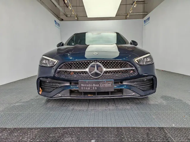 Mercedes-Benz C-Class — Фото автомобиля 2