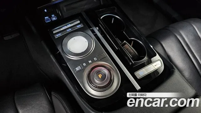 Genesis G80 RG3 — Фото автомобиля 12