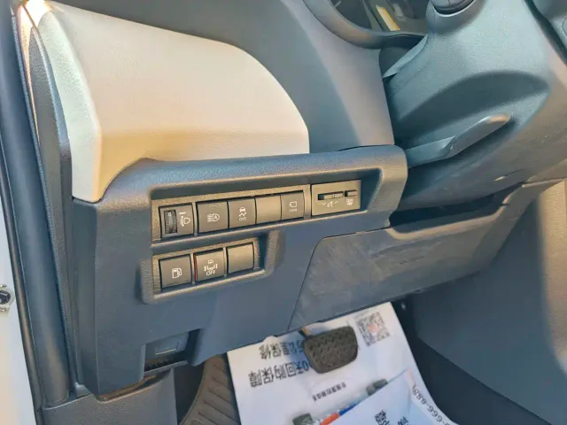 Toyota Granvia — Фото автомобиля 14