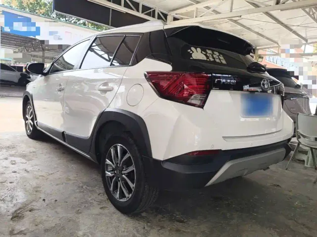 Toyota YARiS L Zhi Xuan — Фото автомобиля 4