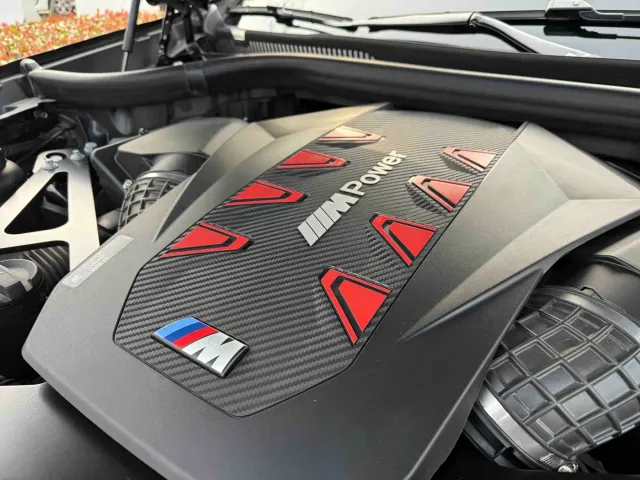 BMW X5 M — Фото автомобиля 9