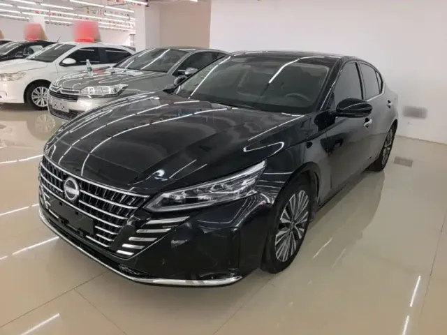 Фотография автомобиля — Nissan Teana