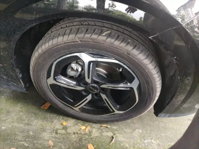 BYD Seal 06 GT — Фото автомобиля 8