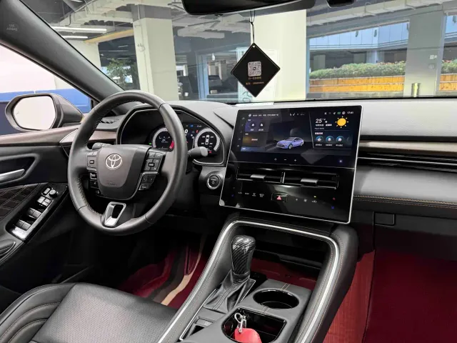 Toyota Avalon — Фото автомобиля 23