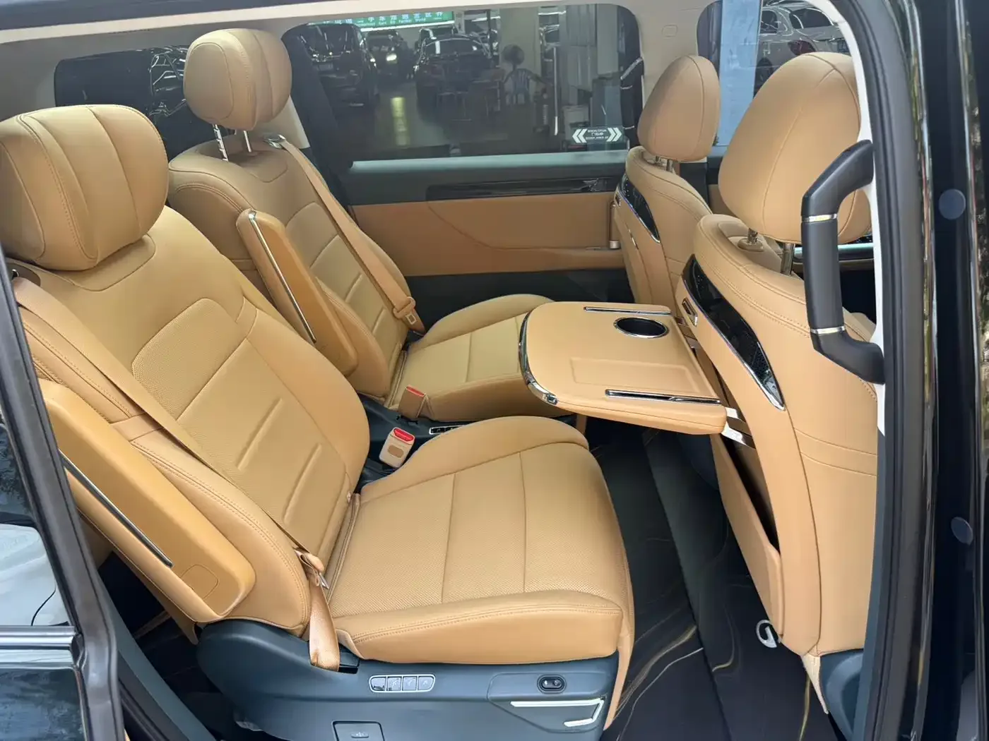 GAC Trumpchi Trumpchi E8 2024 Glory Series 2.0L Glory Edition — Фото автомобиля 20