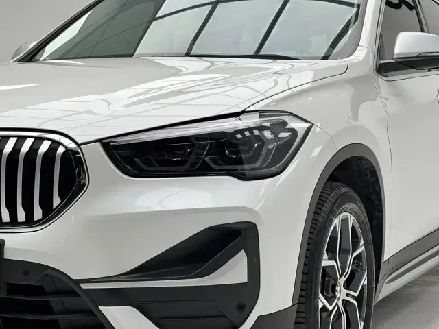 BMW X1 — Фото автомобиля 5