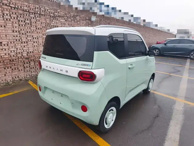 Wuling Hongguang Mini EV — Фото автомобиля 6