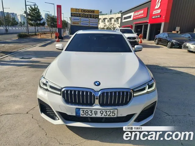 BMW 5-Series — Фото автомобиля 2