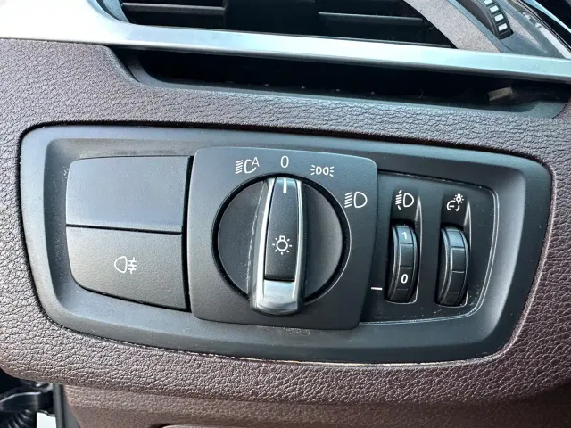BMW X1 — Фото автомобиля 12