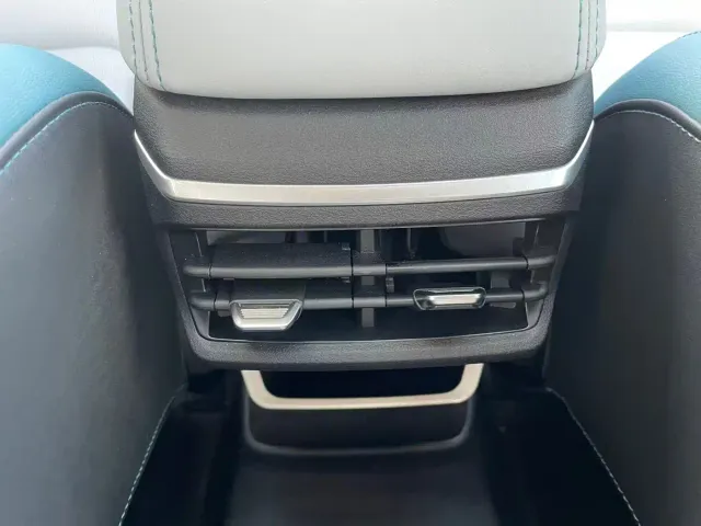 Geely Emgrand — Фото автомобиля 23