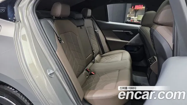 BMW 5 Series — Фото автомобиля 18