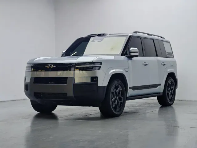 Фотография автомобиля — BYD FangChengBao Titanium 7