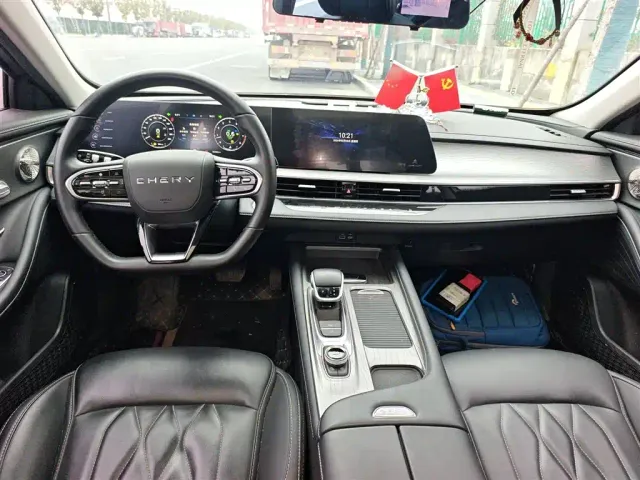 Chery Arrizo 8 — Фото автомобиля 5
