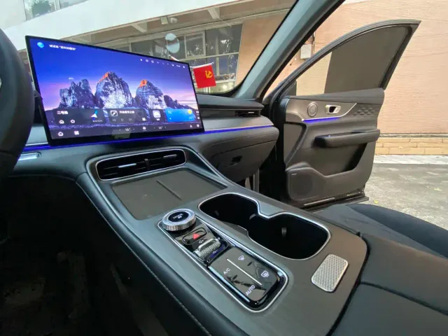 Chery Tiggo 8 PLUS — Фото автомобиля 16
