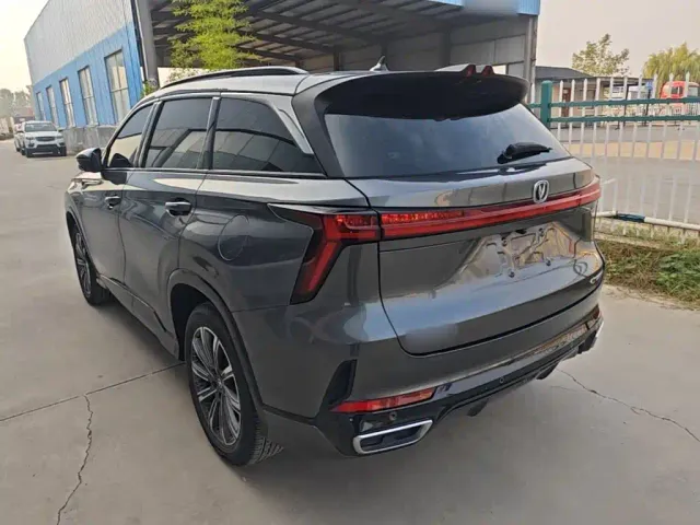 Changan CS75 Plus — Фото автомобиля 4