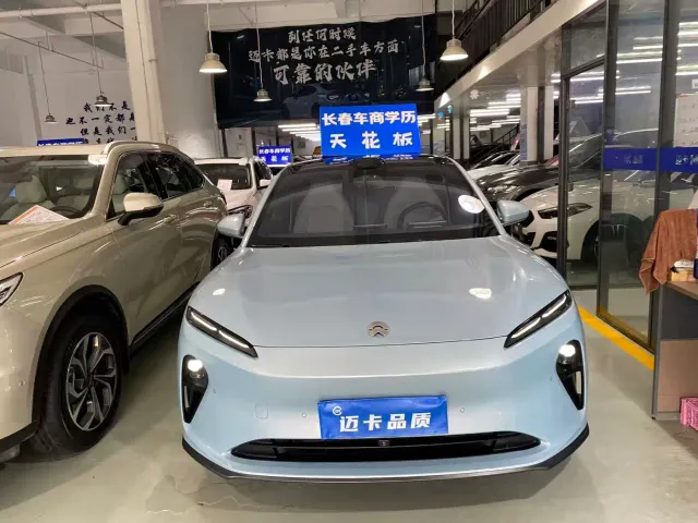 Nio ET5 — Фото автомобиля 2