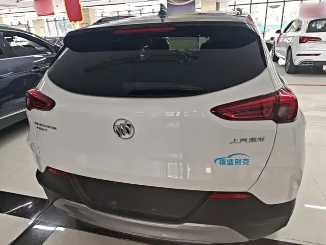 Buick Encore — Фото автомобиля 5