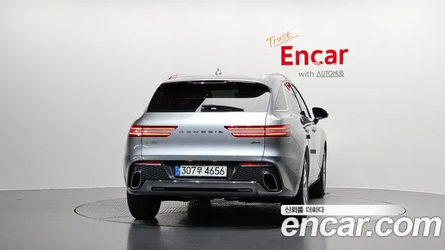 Genesis GV70 — Фото автомобиля 4