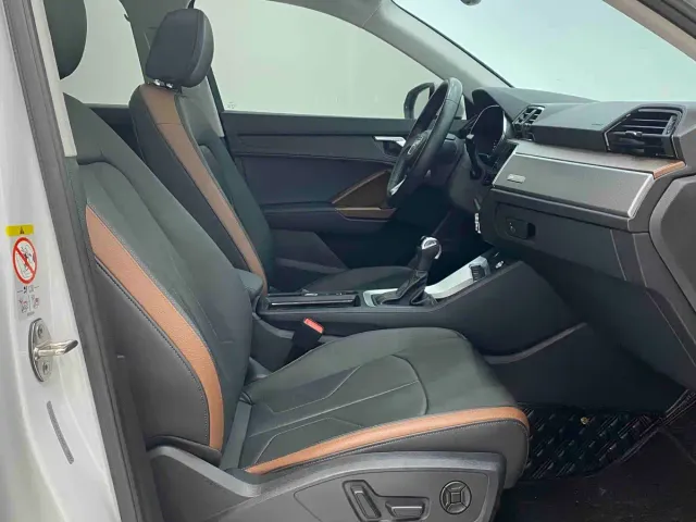 Audi Q3 — Фото автомобиля 9