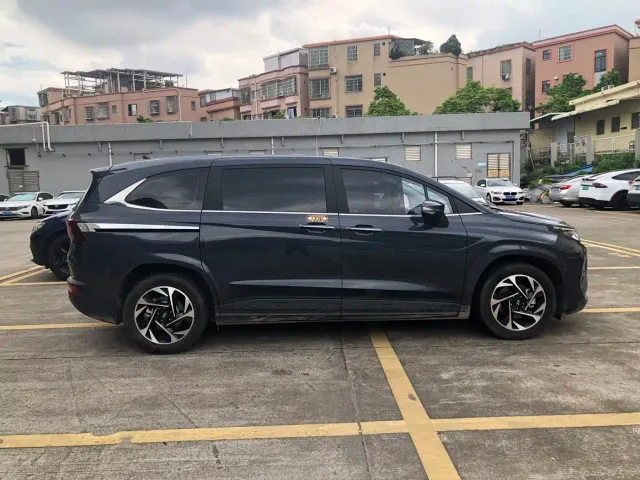 Hyundai Custo — Фото автомобиля 7