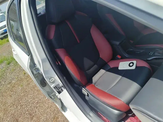 Toyota Corolla — Фото автомобиля 23