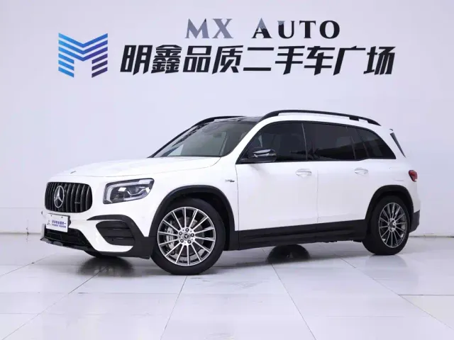 Mercedes-Benz GLB AMG — Фото автомобиля 2