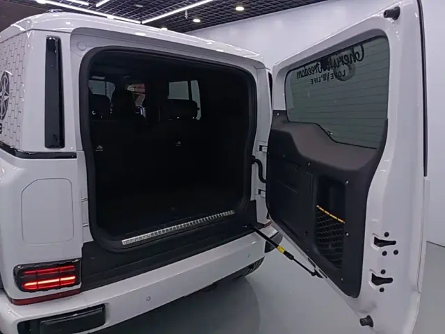 iCAR V23 — Фото автомобиля 18
