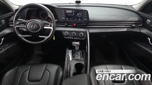 Hyundai Avante CN7 — Фото автомобиля 7