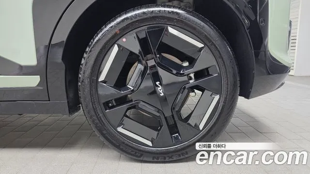 Kia EV3 — Фото автомобиля 21