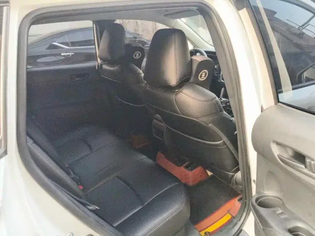 Toyota Corolla Cross — Фото автомобиля 11