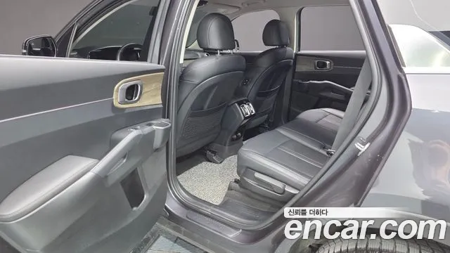 Kia Sorento Sorento 4-е поколение Дизель 2.2 4WD — Фото автомобиля 10