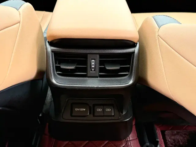 Lexus ES — Фото автомобиля 16