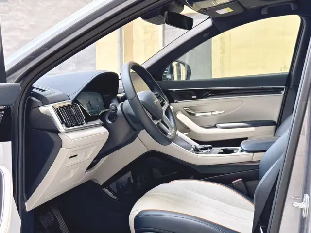 BYD Song PLUS — Фото автомобиля 4