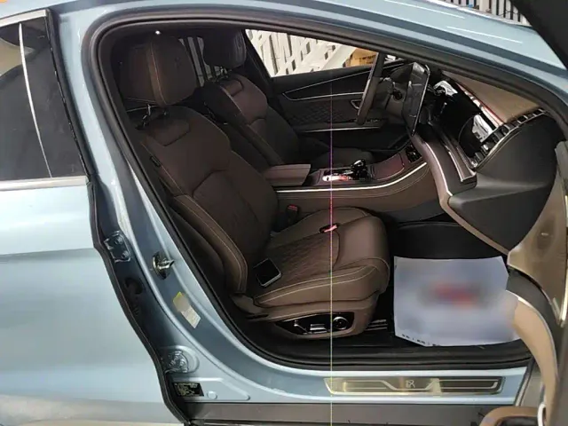 BYD Han — Фото автомобиля 24