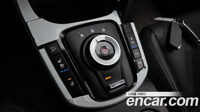 Kia Seltos — Фото автомобиля 12