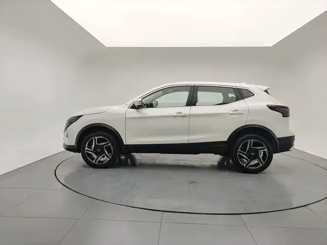 Nissan Qashqai — Фото автомобиля 4