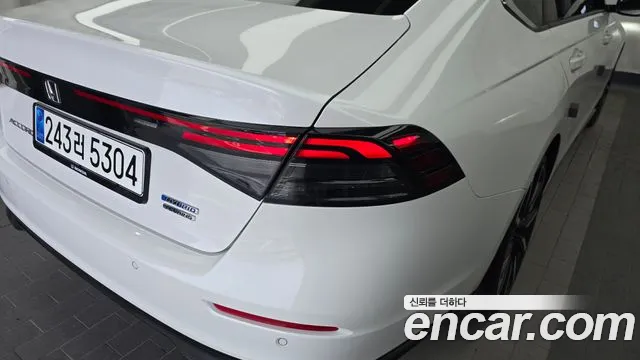 Honda Accord — Фото автомобиля 23