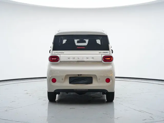Wuling Hongguang Mini EV — Фото автомобиля 22