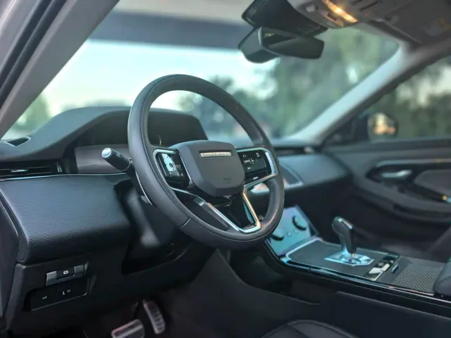 Land Rover Range Rover Evoque — Фото автомобиля 6