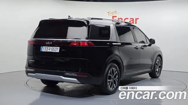 Kia Canival Carnival 4 поколение Дизель 9 мест Prestige — Фото автомобиля 2