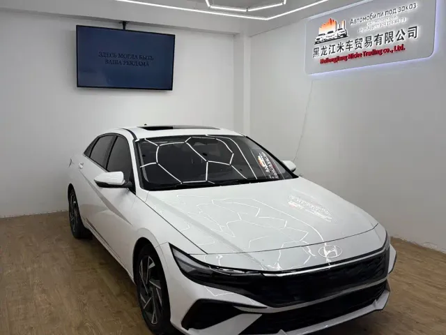 Фотография автомобиля — Hyundai Elantra