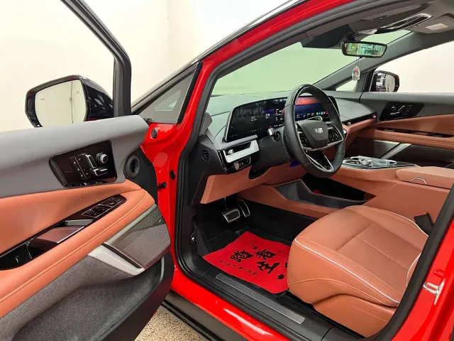 Cadillac Optiq — Фото автомобиля 13
