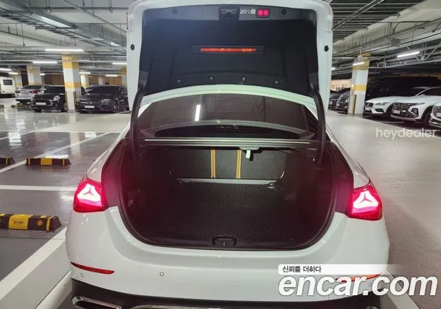 Mercedes-Benz E-Class W214 — Фото автомобиля 5