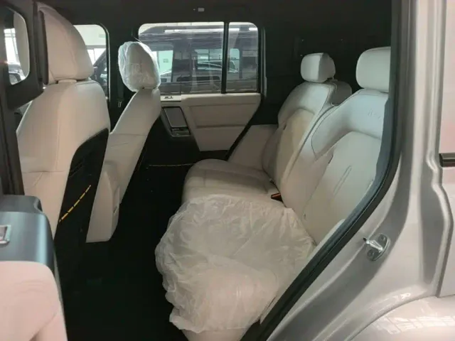 iCAR V23 — Фото автомобиля 16